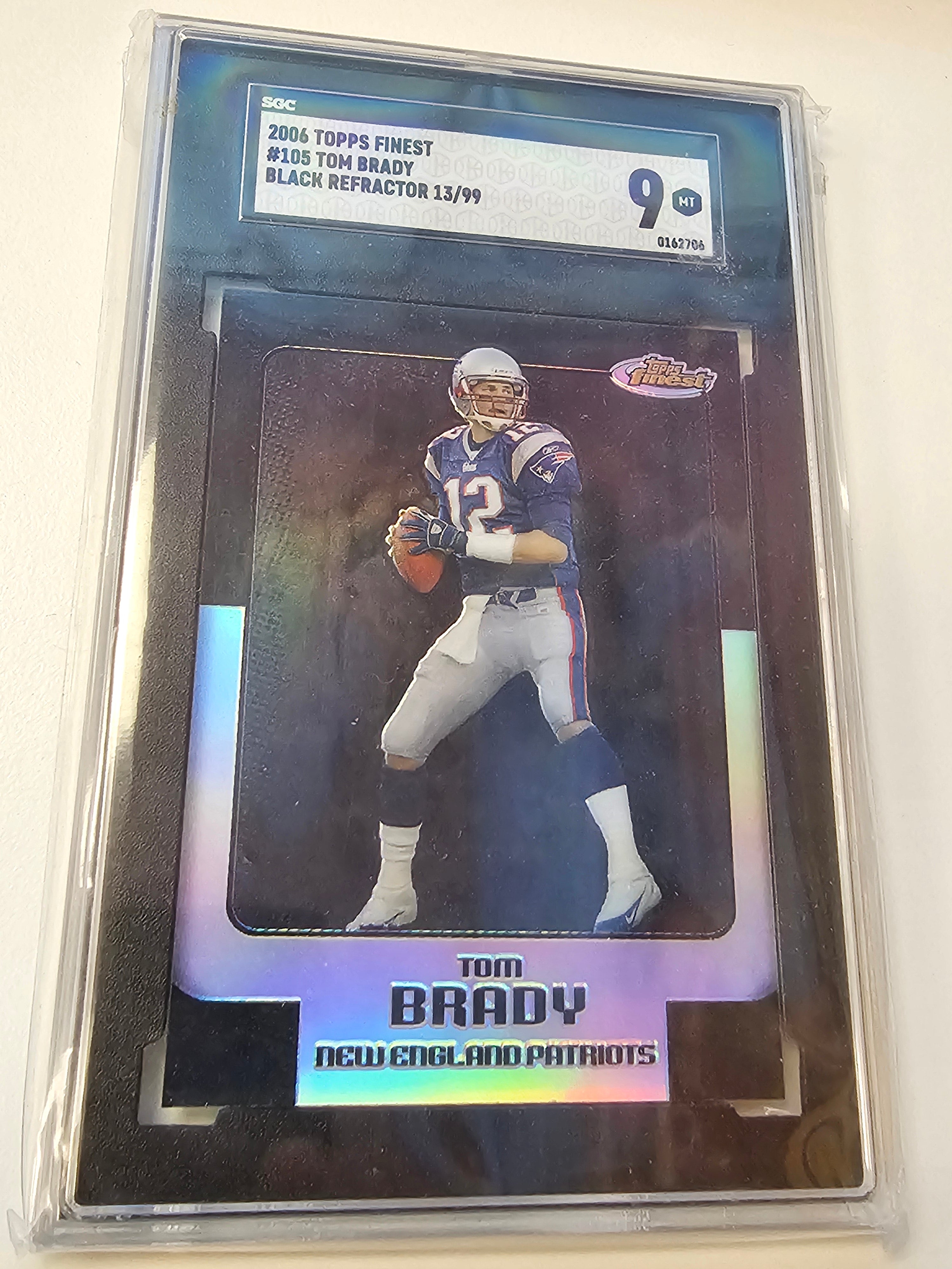 TOM BRADY 2006 TOPPS FINEST #105 BLACK REFRACTOR 13/99 BGS 9