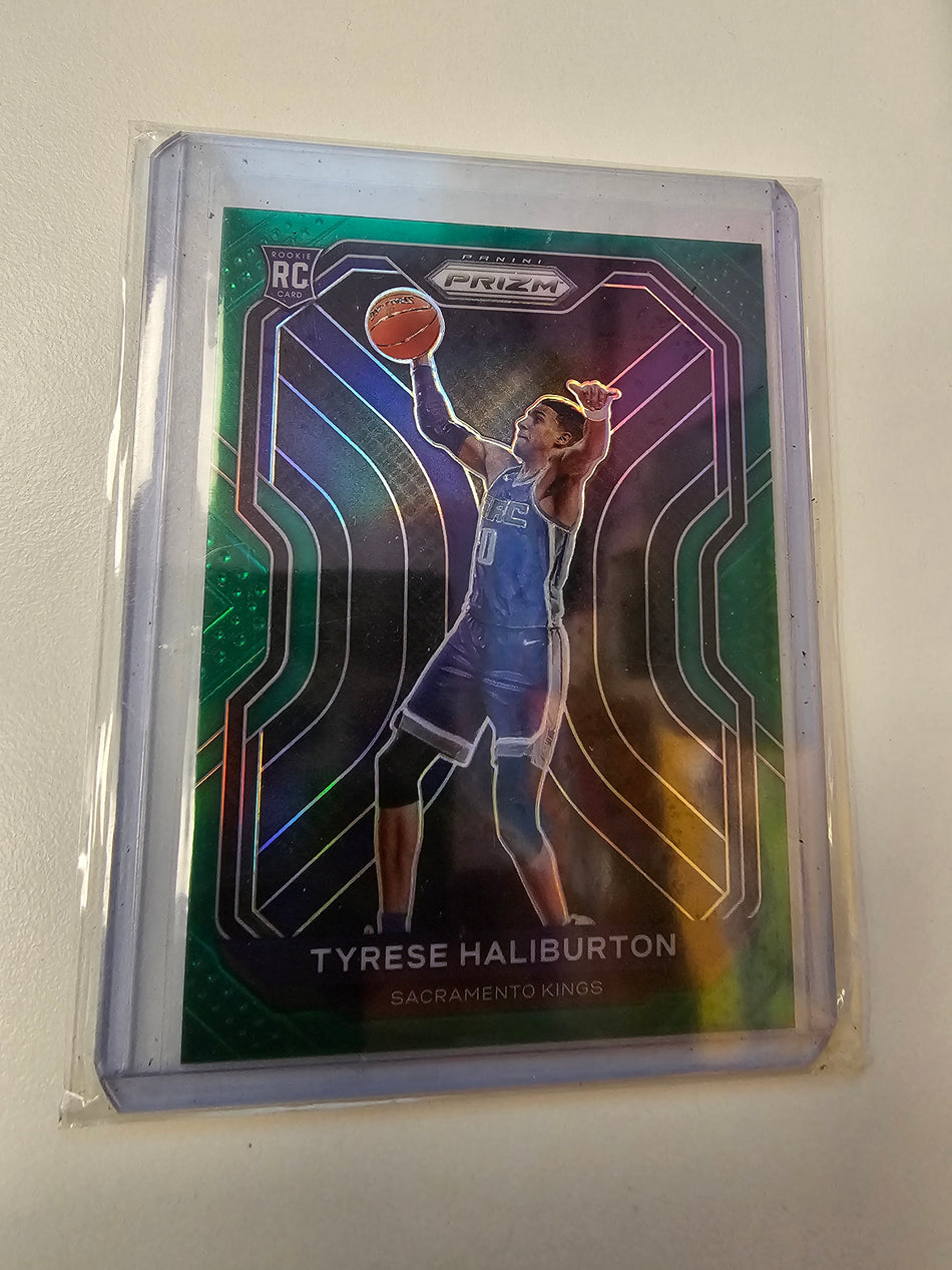 2020-21 Tyrese Haliburton Panini Prizm Green Silver RC Kings #262