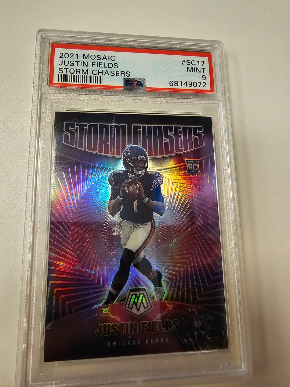 2021 Panini Mosaic Justin Fields Rookie Storm Chasers #SC 17 PSA 9