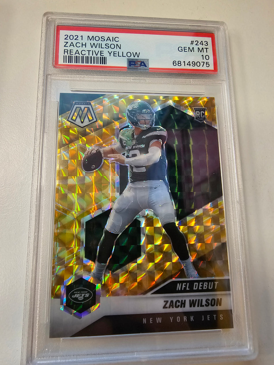 2021 Panini Mosaic Zach Wilson Reactive Yellow PSA 10 Gem Mint #243