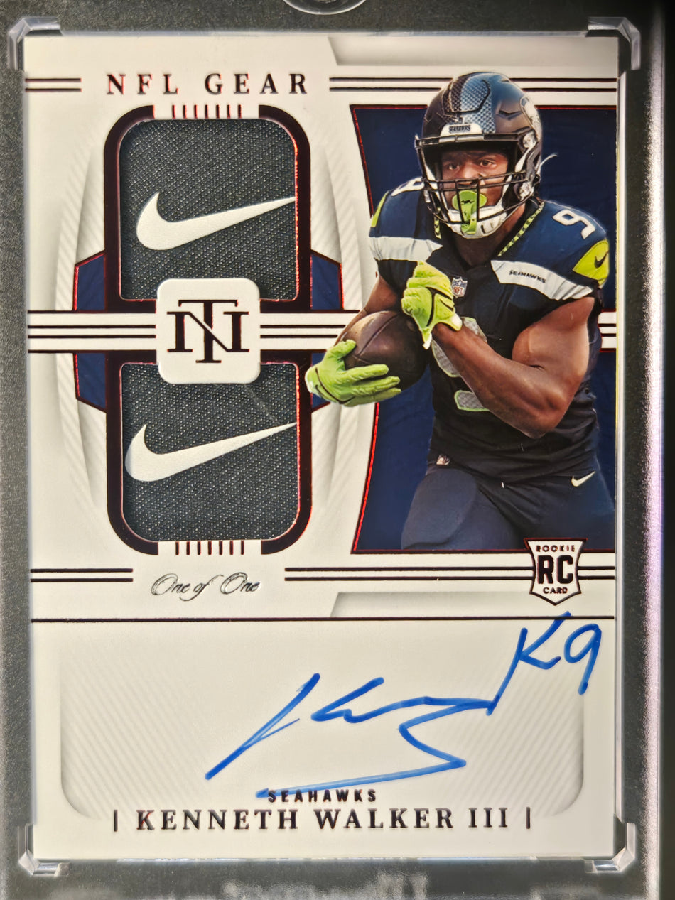 2022 National Treasures Kenneth Walker "1 of 1" Oncard Autograph K9 Double Patch Nike NFL Gear Rookie Card No. RGS-KW