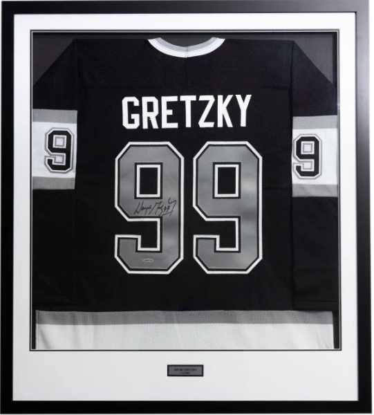 UBECARD JERSEY FRAMING